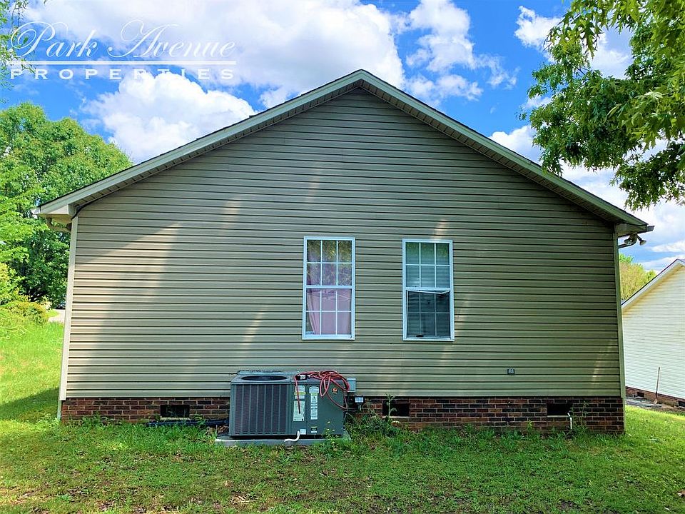 2nd image of 5139 Daffodil Ln