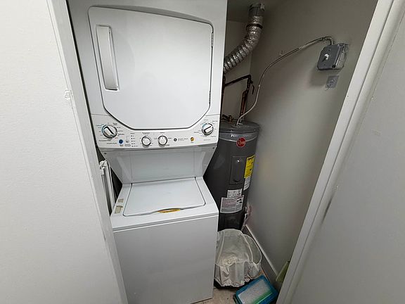 3rd image of 88 Lorraine St #2