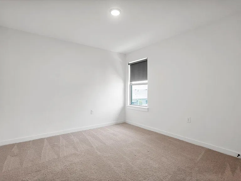 8320 Hubble Walk — Photo 30