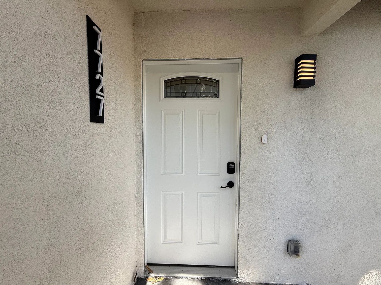 3 bed, $3,750 — Photo 2