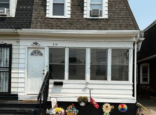 214 Maple Ave, Oaklyn, NJ 08107