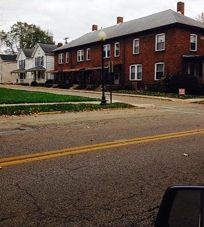 2nd image of 120 S Galloway St