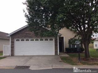 140 Tudor Downs Rd, Winston Salem, NC 27103