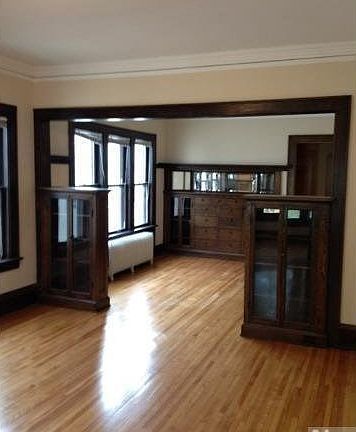 2nd image of 3531 Lyndale Avenue S