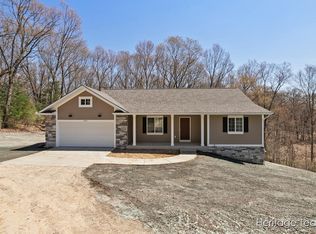 6443 Lindsey Rd, Delton, MI 49046