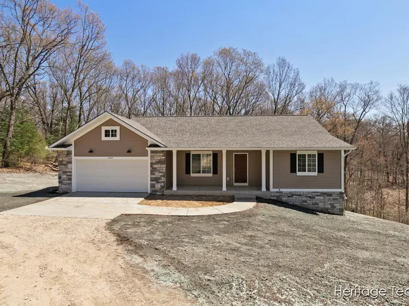 6443 Lindsey Rd, Delton, MI 49046