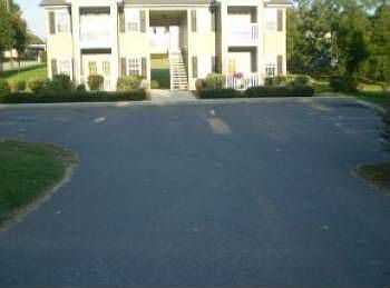 2nd image of 390 Hamlin St