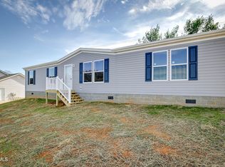 1526 Harmony Ridge Dr, Kingsport, TN 37665