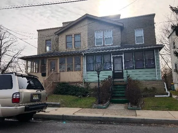 2518 4th St, Woodlynne, NJ 08107