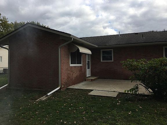4th image of 486 Jackson Blvd
