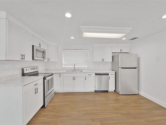 5th image of 7464 W Miss Maggie Dr