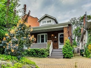 22 Hadley Rd, Toronto, ON M4S2N9