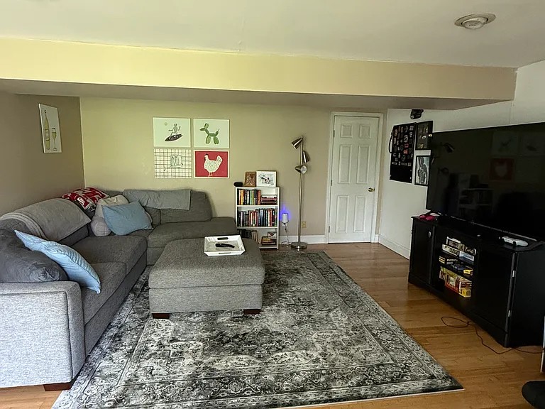 346 Palmer Ave — Photo 3