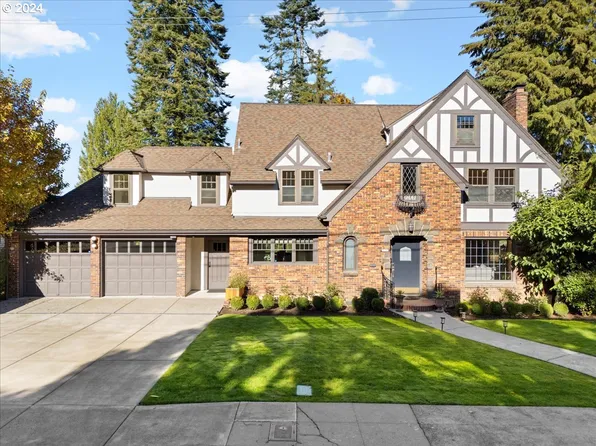 3055 NW Cumberland Rd, Portland, OR 97210