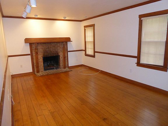 Living room with fireplace