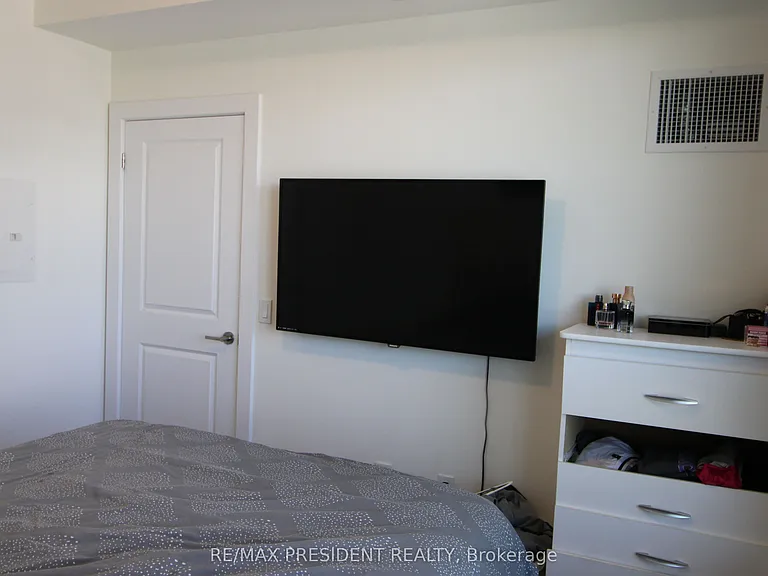 3220 William Coltson Ave #718 — Photo 11