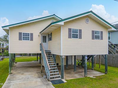 5040 Georgia St, Bay Saint Louis, MS, 39520