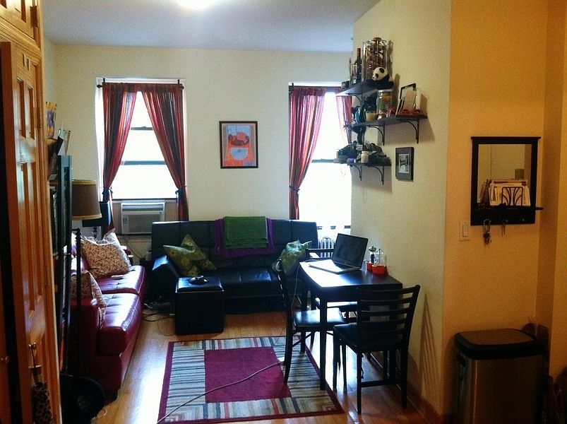 1st image of 462 W 51st St APT 5F