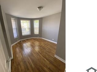 3851 W Monroe St #1, Chicago, IL 60624