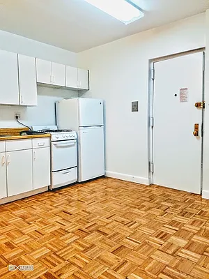 Rented by Citi Habitats | media 18