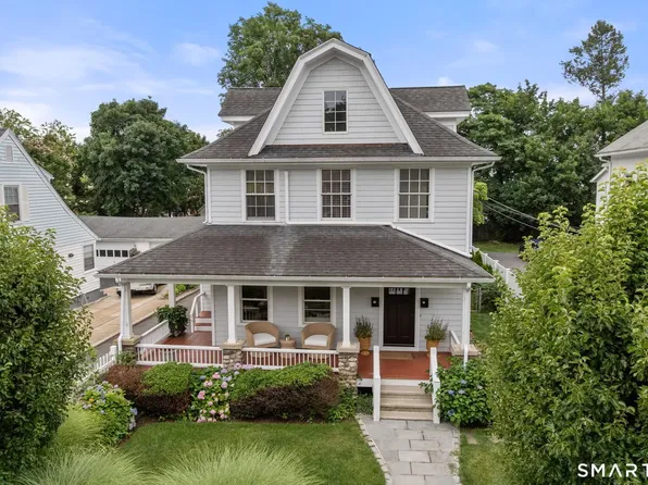 32 1st St #B, Norwalk, CT 06855