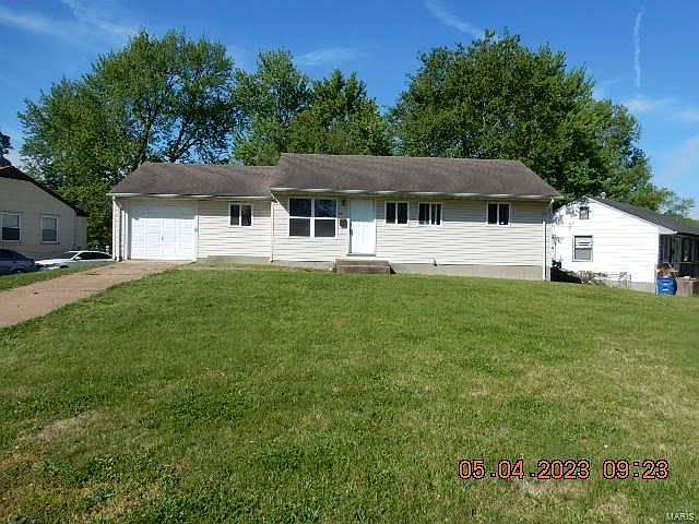 1st image of 10451 Balmoral Dr