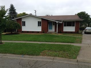 1667 Grayfriars Ave, Holt, MI 48842