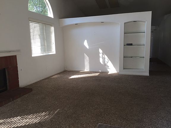 5th image of 24457 Sagecrest Cir