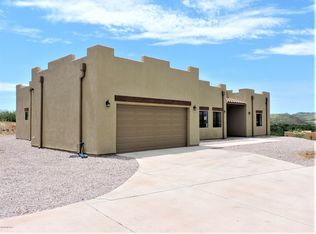 131 Ruta Camaron #C, Rio Rico, AZ 85648