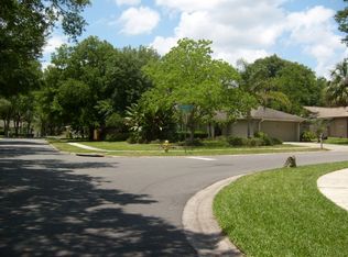 22 Orangewood Ct, Apopka, FL 32703