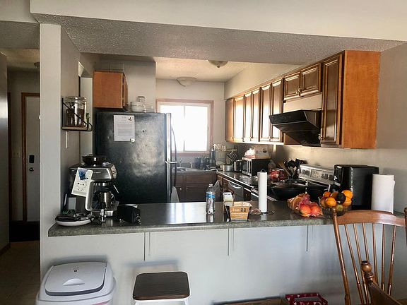 3rd image of 695 E Burnsville Pkwy #19