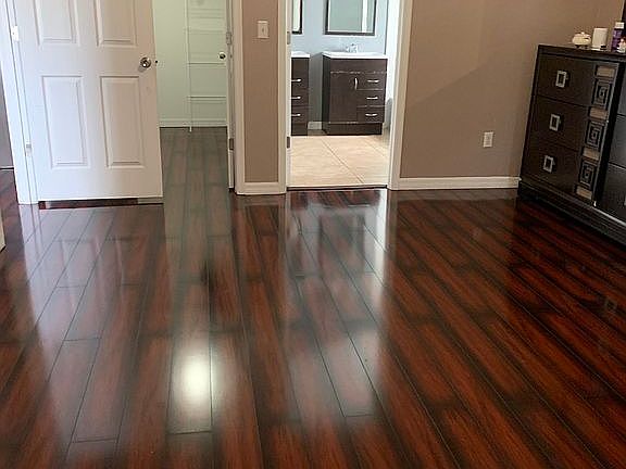 3rd image of 12844 Catfish Ct