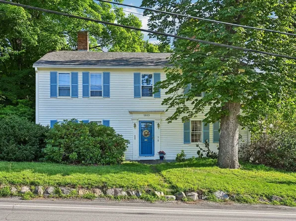 9 Academy Avenue, Atkinson, NH 03811