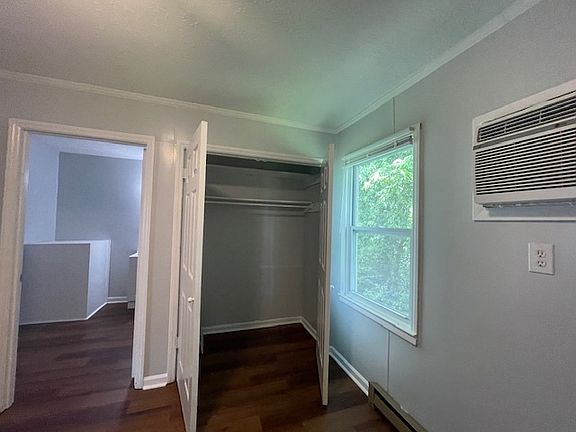4th image of 818 Powhatan Ave #11385104