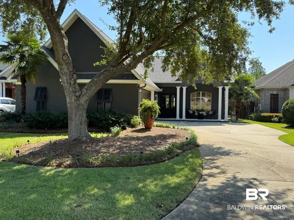444 Clubhouse Dr, Fairhope, AL 36532