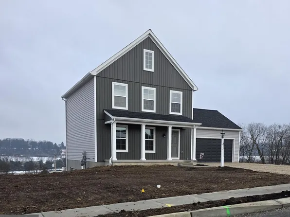 317 Lloyds Ln, York, PA 17406