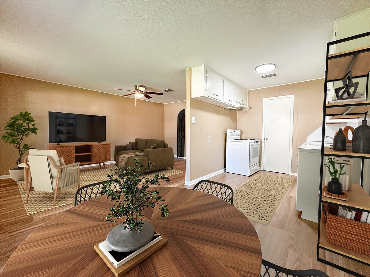 Building Photo - 105 Heatonville Dr #5