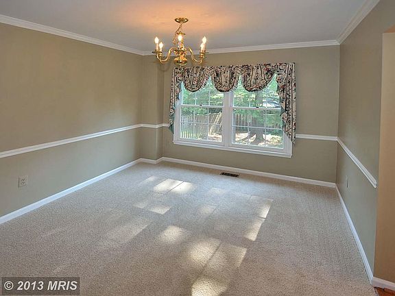 4th image of 4413 Woods Edge Ct