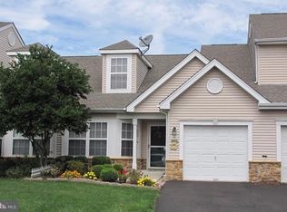 77 Kingston Blvd, Hamilton, NJ 08690