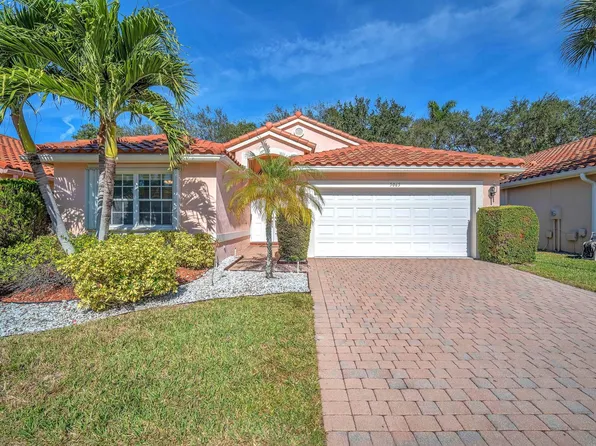 5065 Glenville Dr, Boynton Beach, FL 33437