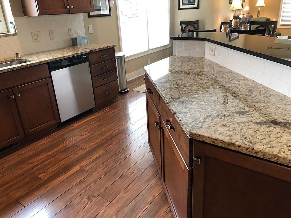 1st image of 6058 Elmwood Cir