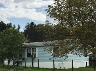 202 Thomas St, Meyersdale, PA 15552