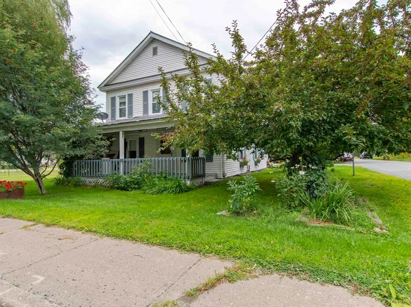 17 Ethan Allen Drive, Canaan, VT 05903