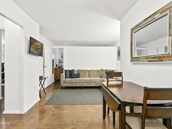4th image of 7 E 14th St APT 328
