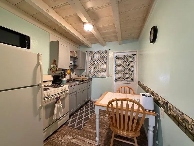9502 N 2nd Pl — Photo 11
