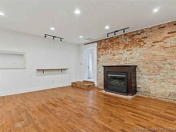 5th image of 738 Michigan Road