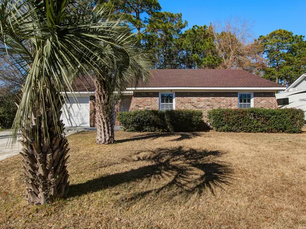103 Pickett Ct, Summerville, SC 29486