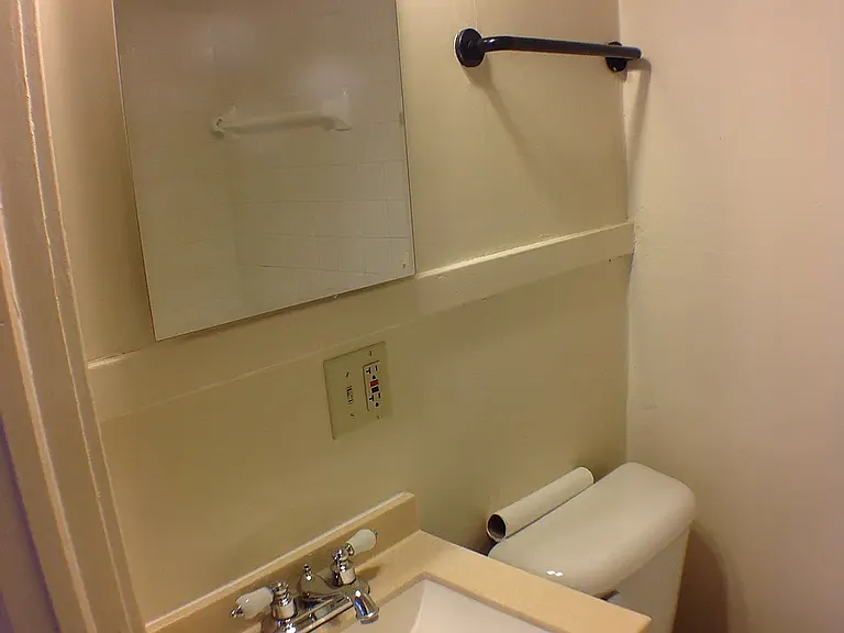 28 Union Ave NE #2 — Photo 12