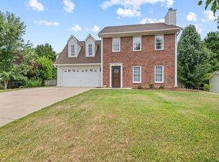 1102 Rosebriar Ct, Fletcher, NC 28732