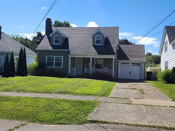 2nd image of 137 Cummins Ave